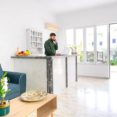 Emerald Leros Apart Otel