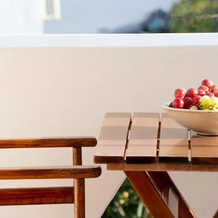 Emerald Leros Alinda (Leros)