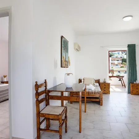 Appart hôtel Emerald Leros 2*