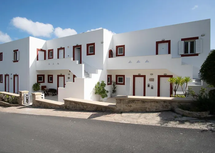 Emerald Leros Alinda (Leros)