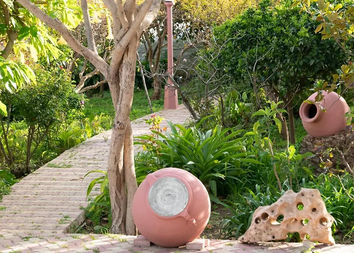 Apart Otel Emerald Leros 2*